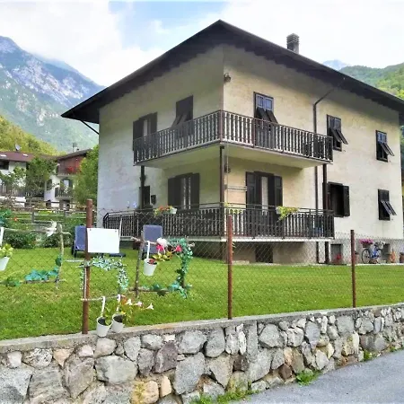 Ca' Albano Apartamento Mezzolago