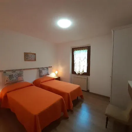 Ca' Albano Apartamento Mezzolago